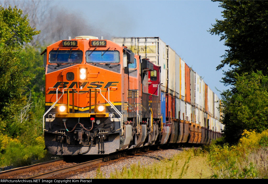 BNSF 6616